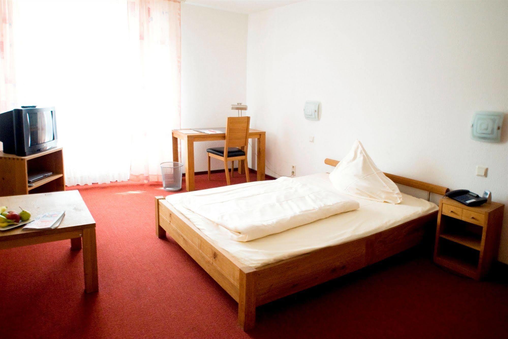 Hotel Flora Доргмаген Екстериор снимка